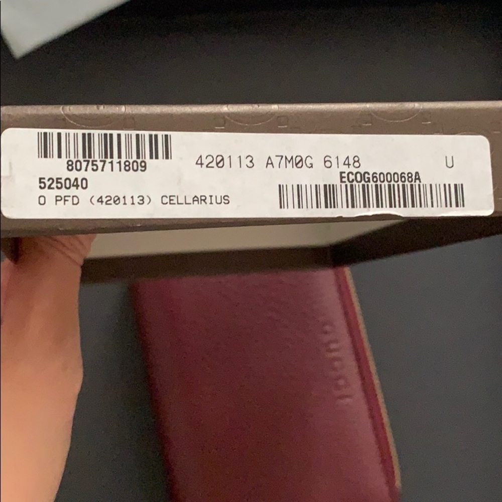 Gucci Burgundy Wallet - Picture 7 of 7